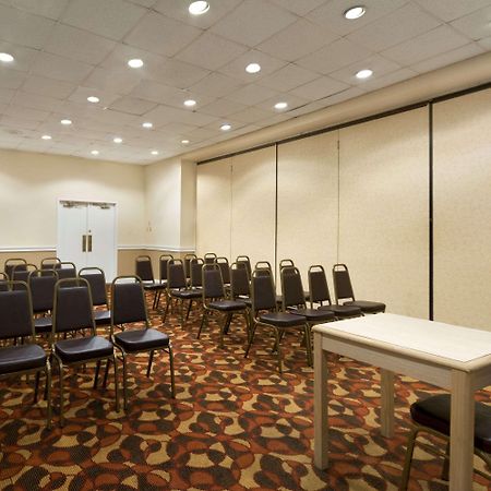 Days Inn By Wyndham Birmingham Al هوفر المظهر الخارجي الصورة