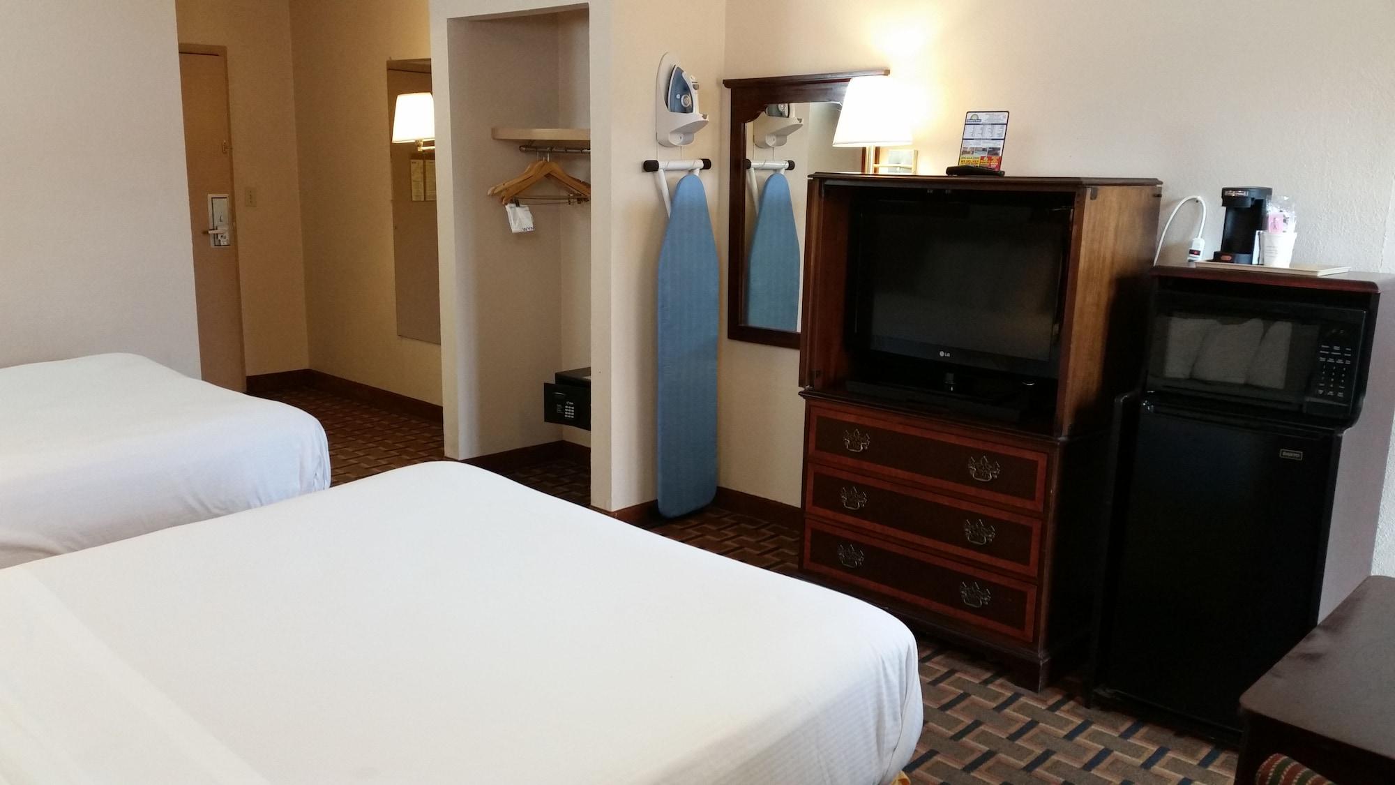 Days Inn By Wyndham Birmingham Al هوفر المظهر الخارجي الصورة