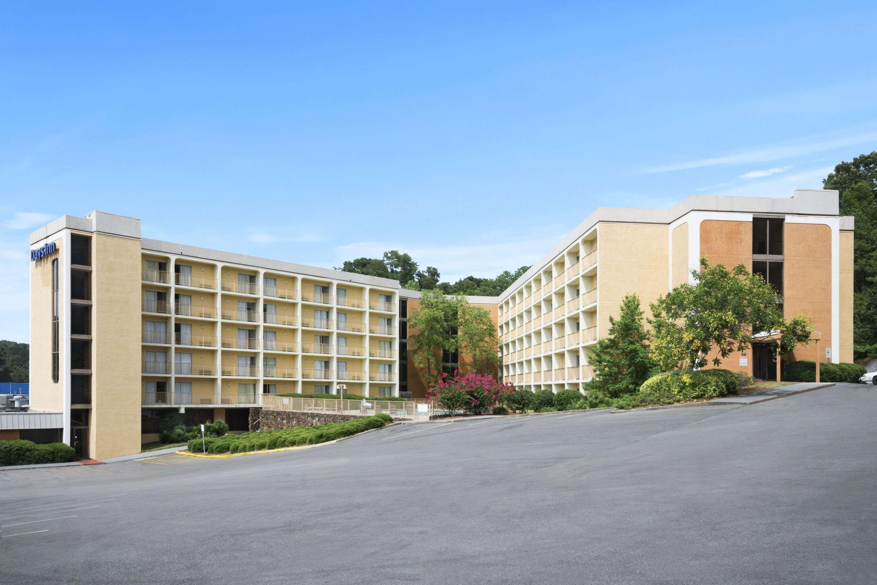 Days Inn By Wyndham Birmingham Al هوفر المظهر الخارجي الصورة